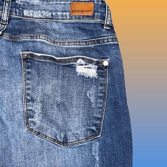 Plus Size Judy Blue Leopard Patch High Waist Ankle Crop Skinny Fit Jeans Size 18 - Picture 5 of 5